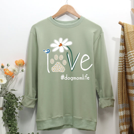Love Dog Mom Life Daisy Women Casual Sweatshirt